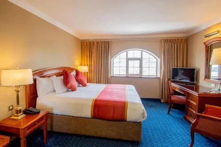Killarney Towers Hotel Bedroom