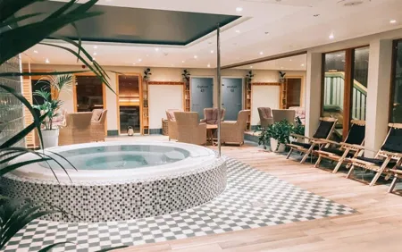 Smögens Hafvsbad Spa