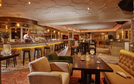 Main Bar