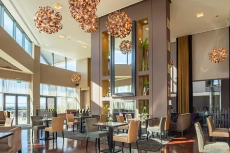 The Galmont Hotel & Spa Coopers Lounge