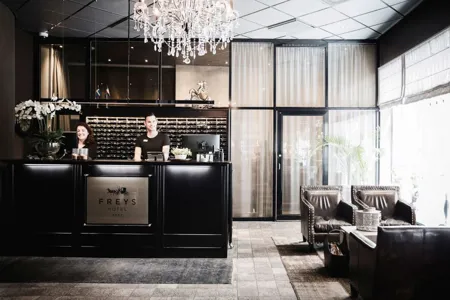 Freys Hotel Reception