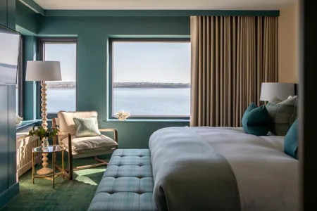 Armada Hotel King Seaview room