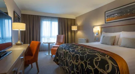Clayton Hotel Belfast Family Room