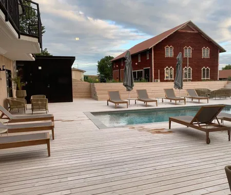 Johannesbergs Slott pool