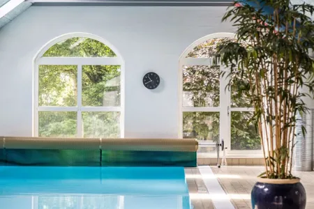 Gratis pool og sauna