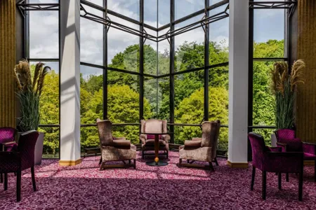 Stormont Hotel lounge