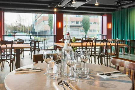 TEN HOTEL restaurang