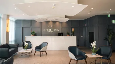 Aspect Hotel Park West Lobby