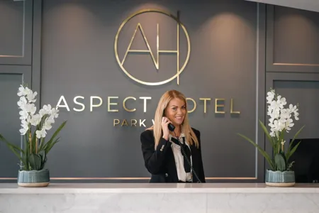 Aspect Hotel Park West Reception