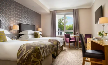 The Rine Hotel Bedroom