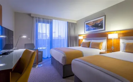 Maldron Hotel Tallaght Bedroom