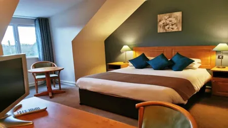Deebert House Double Room