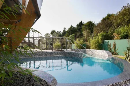 Brandon House Hotel Pool
